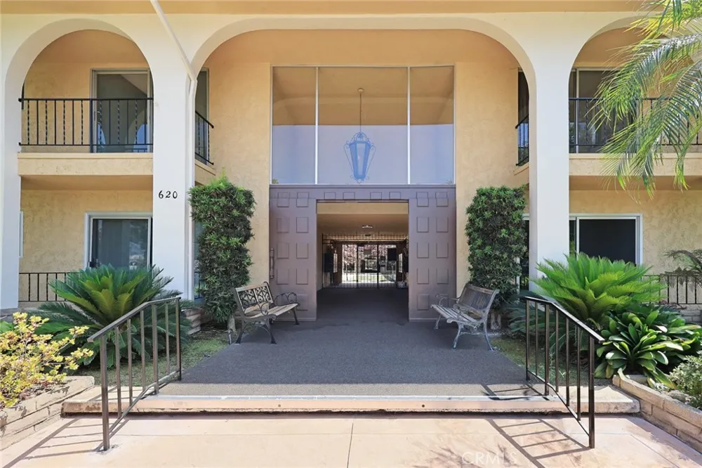 620 W Huntington #216 Arcadia, CA 91007