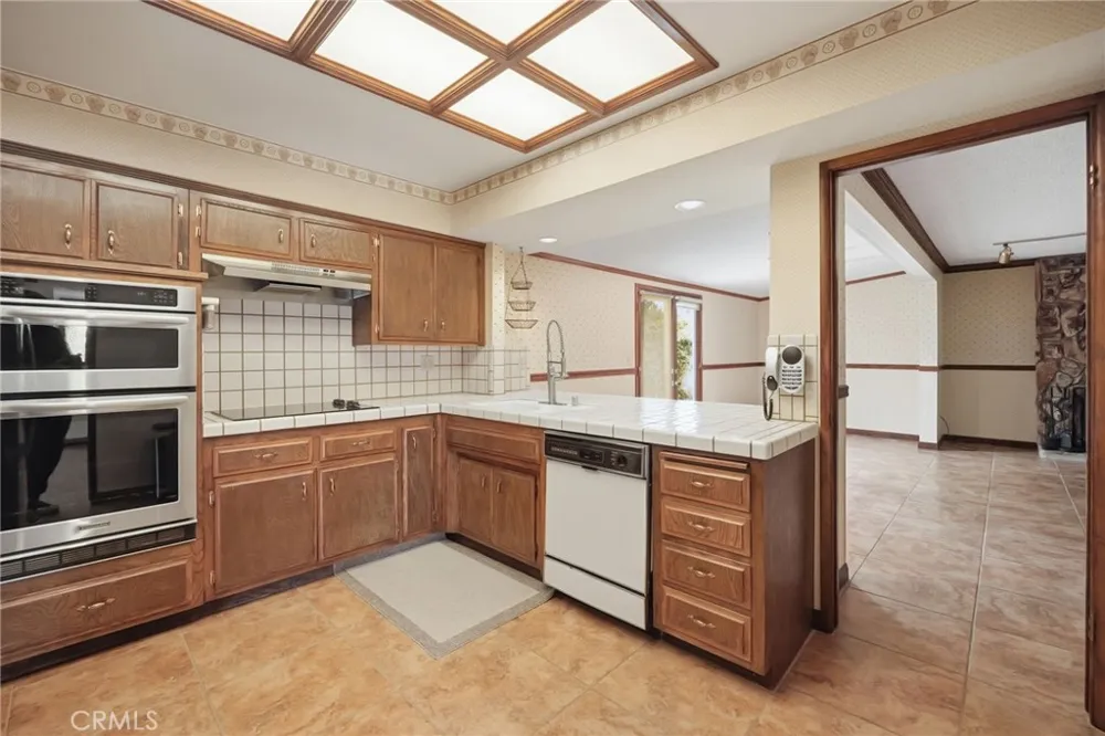 27195 Aurora Hemet, CA 92544