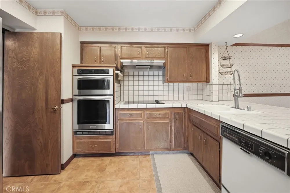 27195 Aurora Hemet, CA 92544