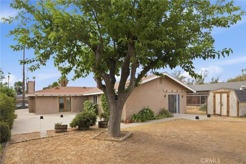 27195 Aurora Hemet, CA 92544
