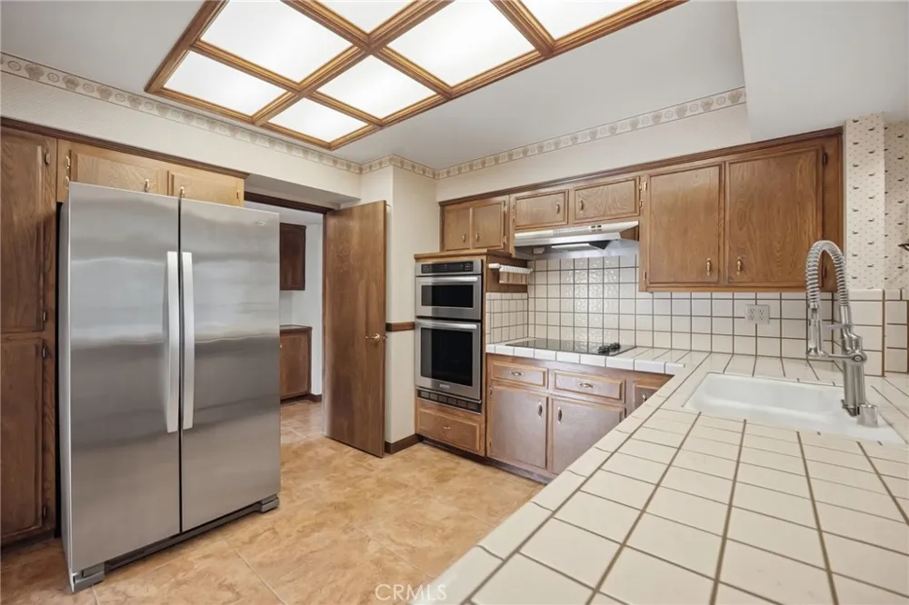 27195 Aurora Hemet, CA 92544