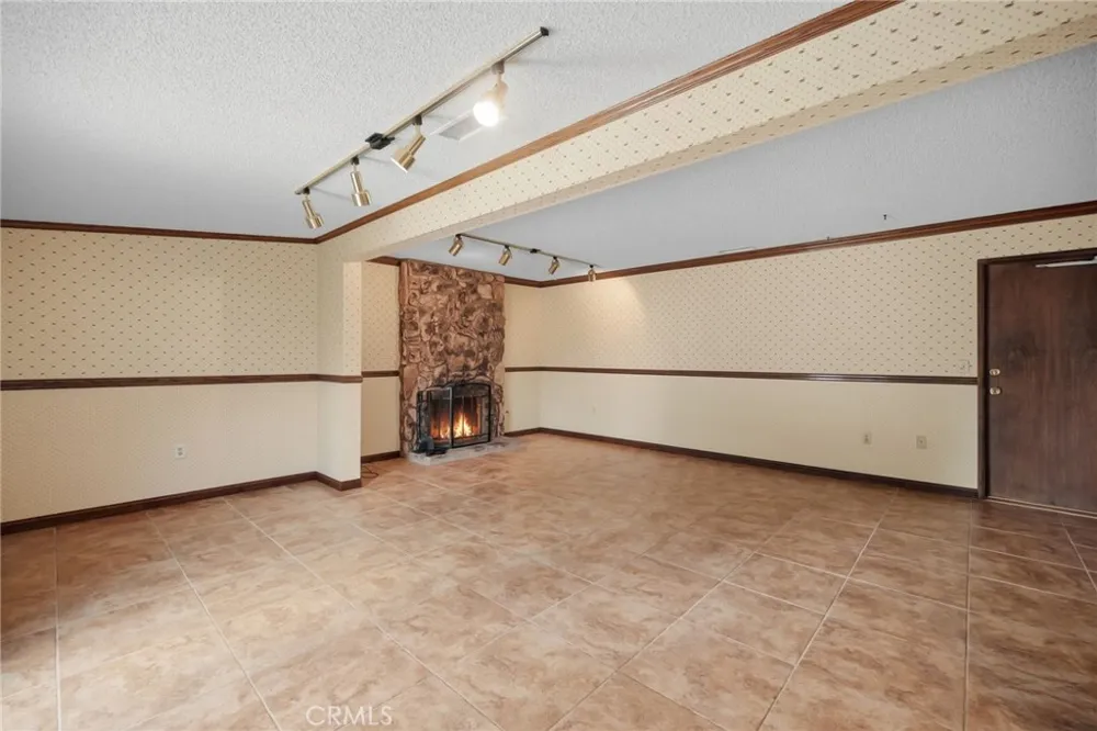 27195 Aurora Hemet, CA 92544