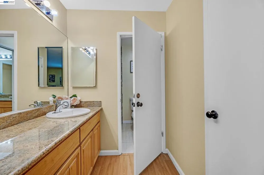 1029 Cheryl Ann Cir #67 Hayward, CA 94544
