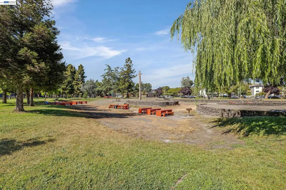 1029 Cheryl Ann Cir #67 Hayward, CA 94544