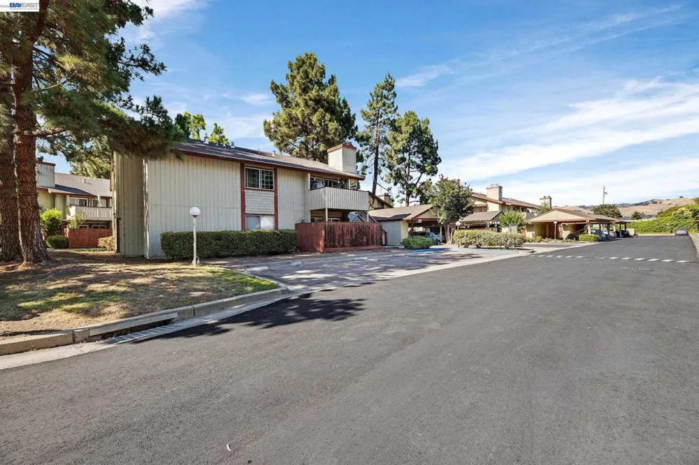 1029 Cheryl Ann Cir #67 Hayward, CA 94544