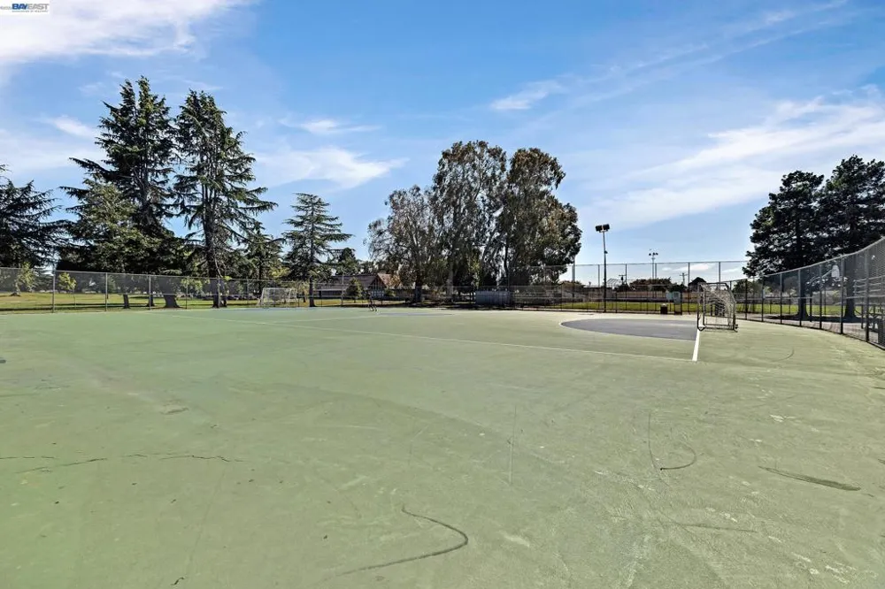 1029 Cheryl Ann Cir #67 Hayward, CA 94544