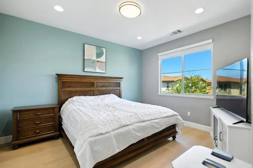 316 Fair Oaks Avenue Sunnyvale, CA 94085