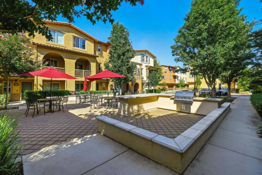 316 Fair Oaks Avenue Sunnyvale, CA 94085