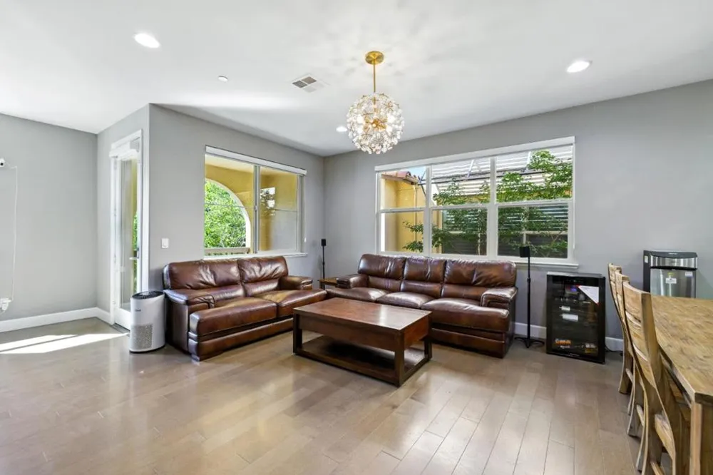 316 Fair Oaks Avenue Sunnyvale, CA 94085