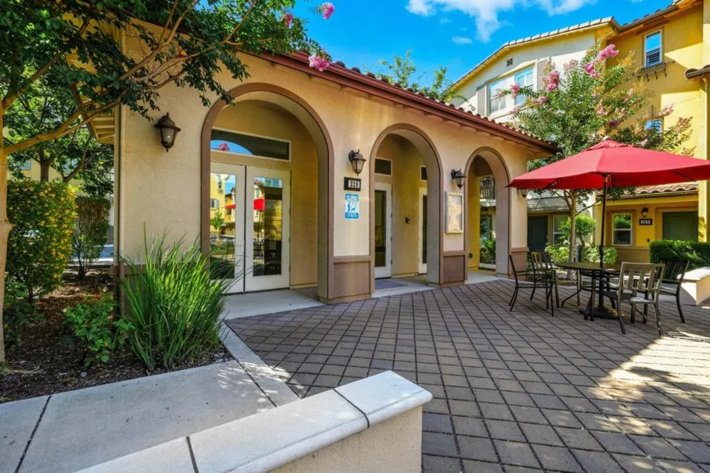 316 Fair Oaks Avenue Sunnyvale, CA 94085