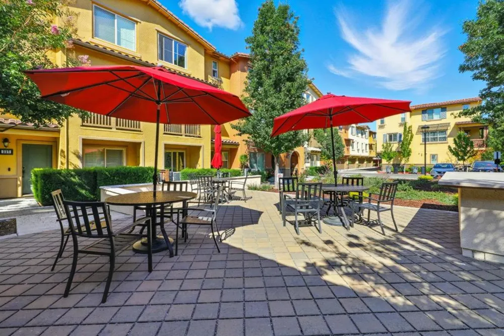 316 Fair Oaks Avenue Sunnyvale, CA 94085