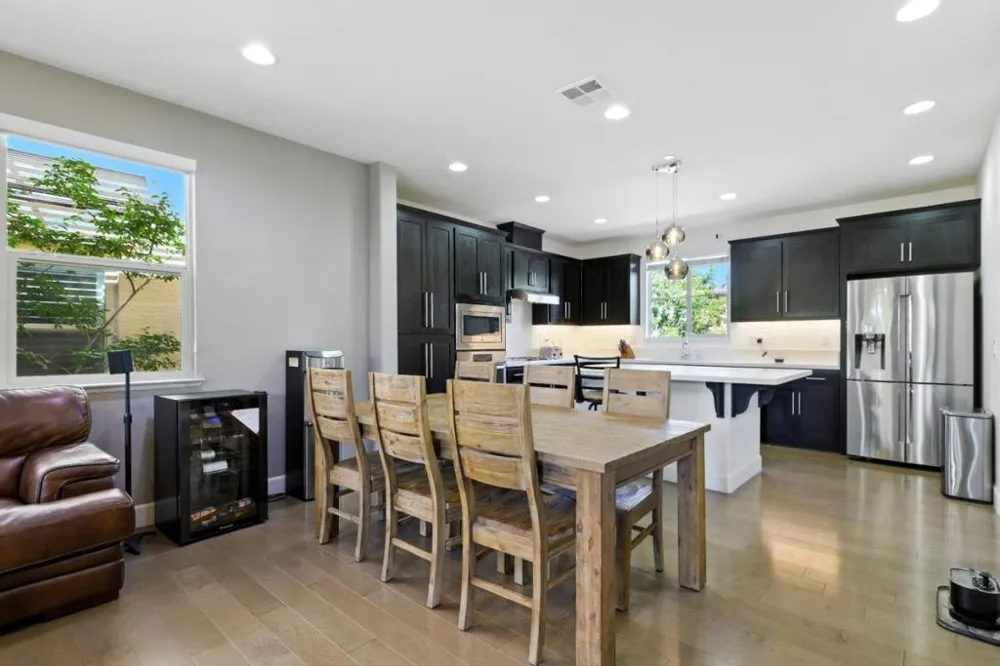 316 Fair Oaks Avenue Sunnyvale, CA 94085