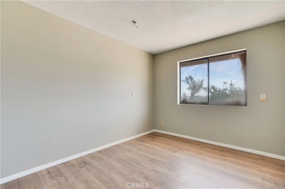 2929 Snow Line Drive Pinon Hills, CA 92372