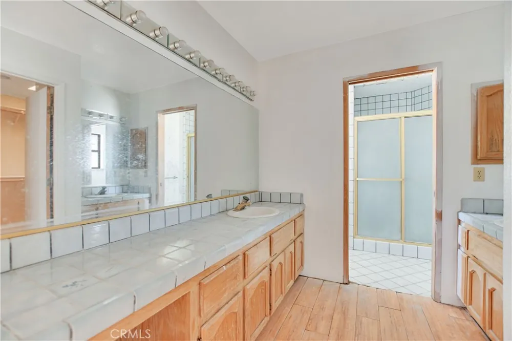 2929 Snow Line Drive Pinon Hills, CA 92372