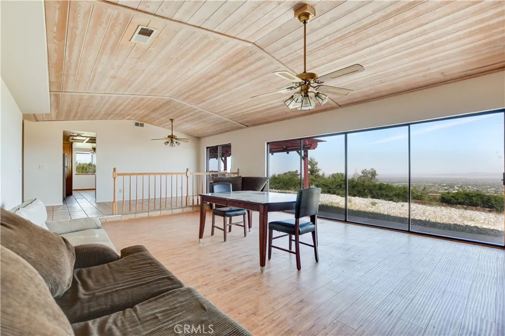 2929 Snow Line Drive Pinon Hills, CA 92372