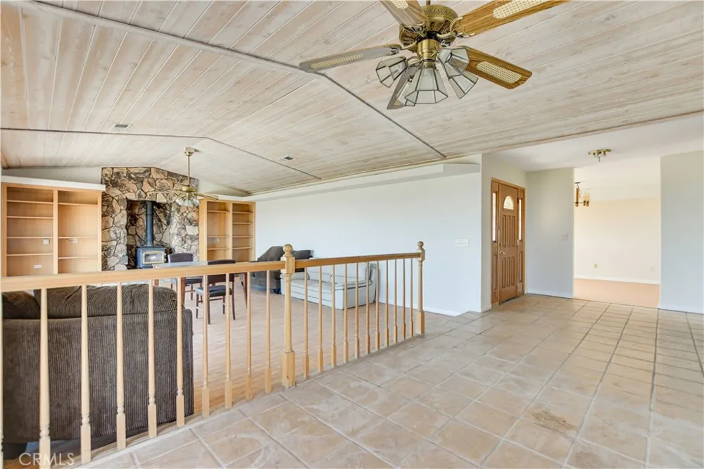 2929 Snow Line Drive Pinon Hills, CA 92372
