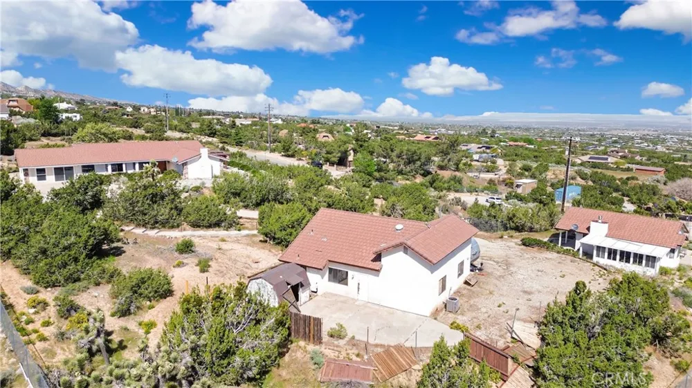 2929 Snow Line Drive Pinon Hills, CA 92372