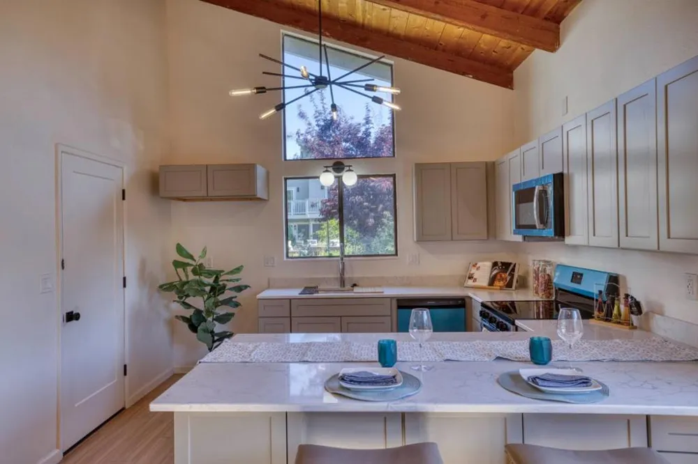 120 Grant Street Santa Cruz, CA 95060