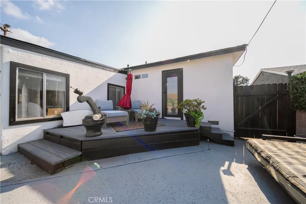 1223 W 187th Place Gardena, CA 90248