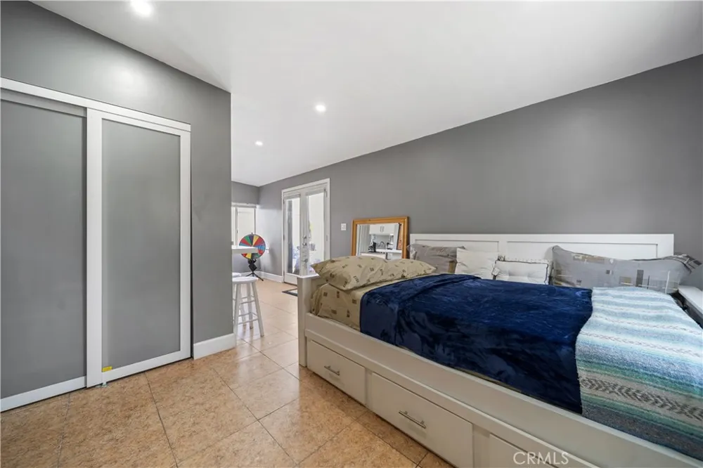 1223 W 187th Place Gardena, CA 90248