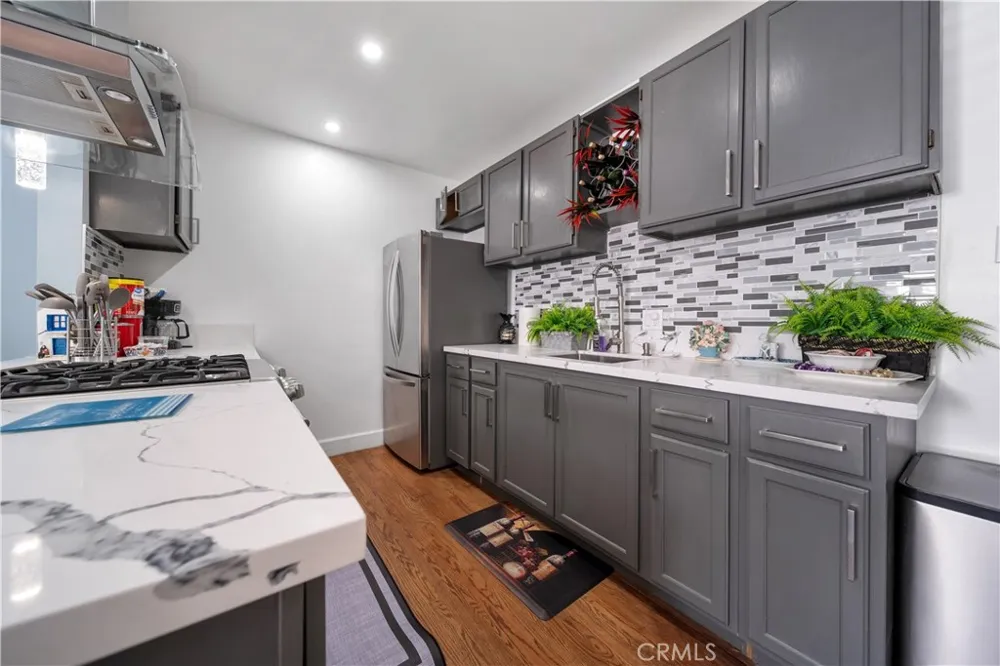 1223 W 187th Place Gardena, CA 90248