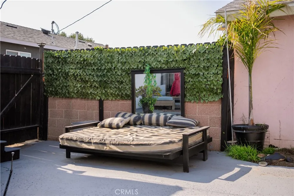 1223 W 187th Place Gardena, CA 90248