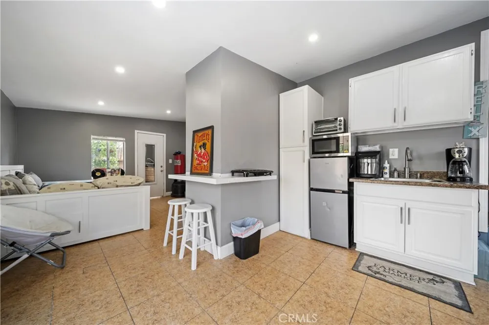 1223 W 187th Place Gardena, CA 90248