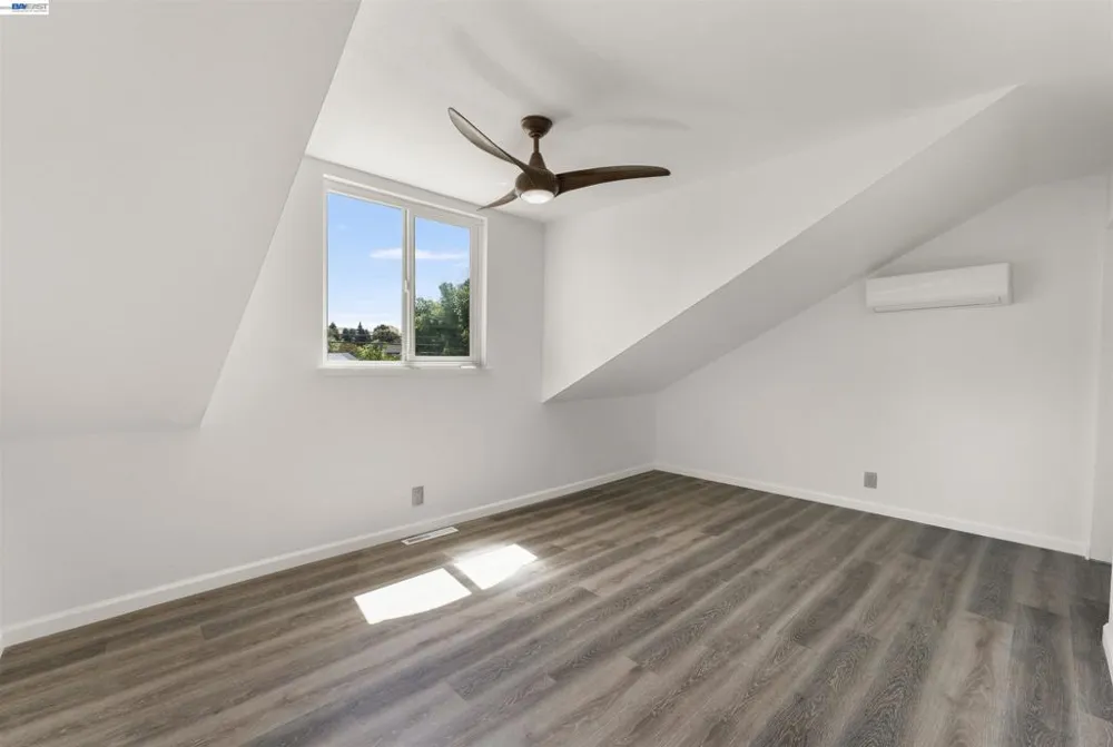 743 Ventura Dr Pittsburg, CA 94565