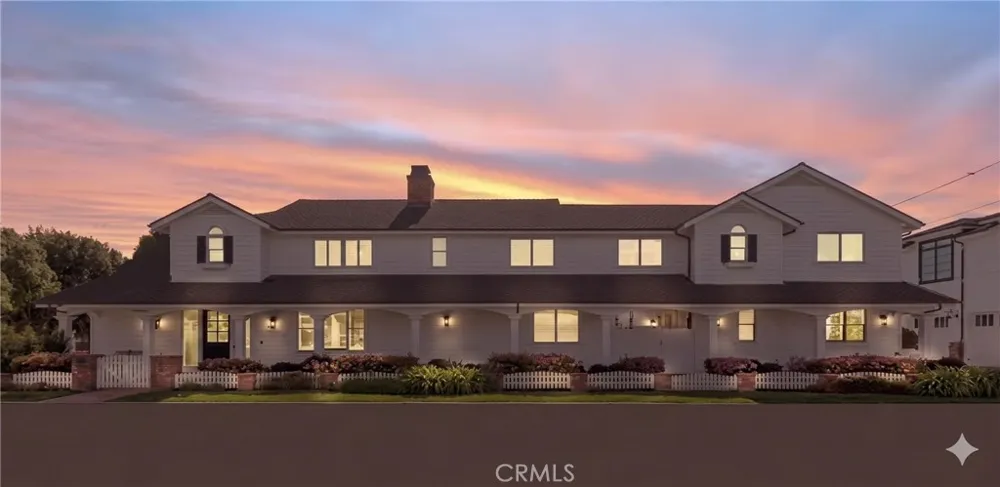 2401 Clay Newport Beach, CA 92663