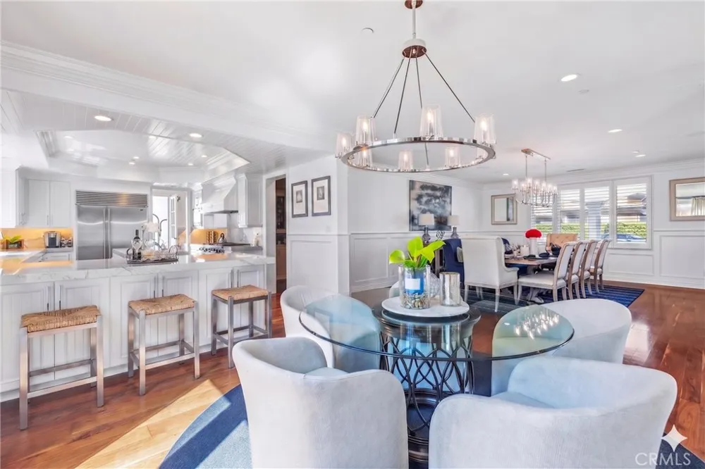 2401 Clay Newport Beach, CA 92663