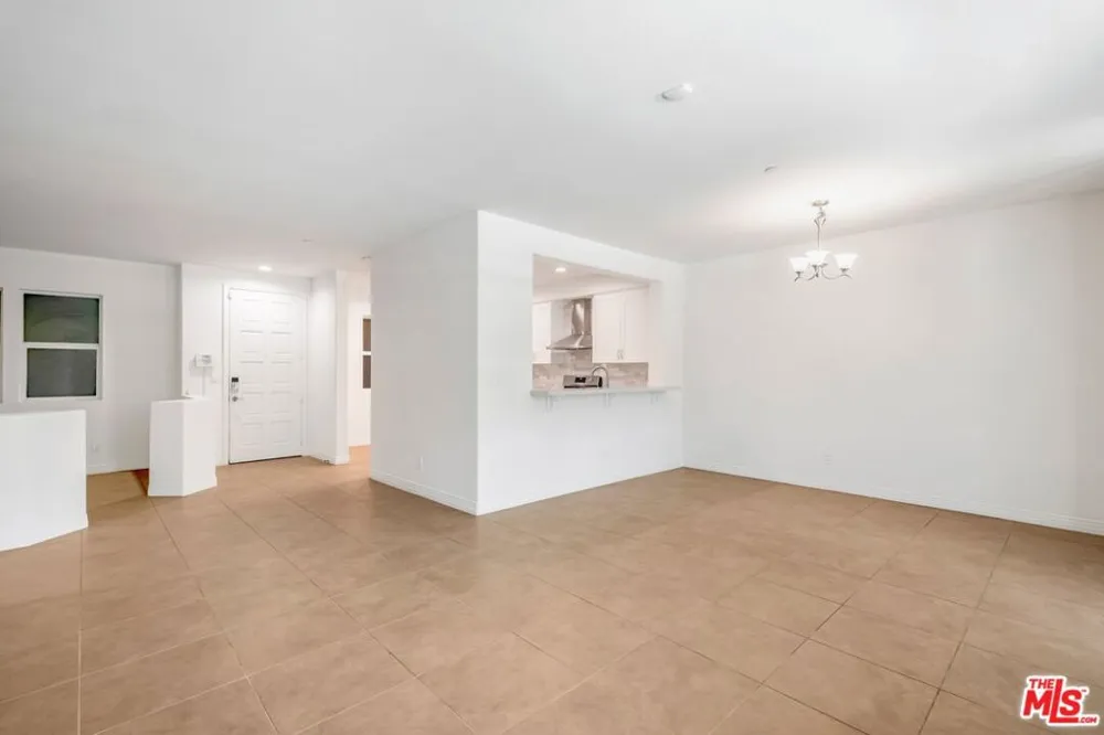 7100 Playa Vista Drive #123 Playa Vista, CA 90094