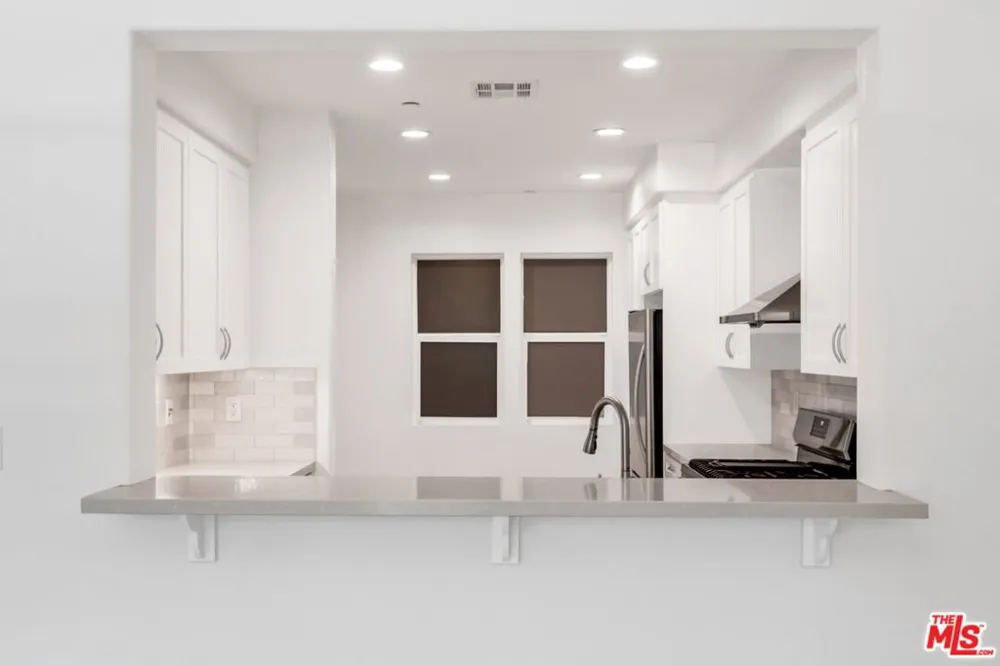 7100 Playa Vista Drive #123 Playa Vista, CA 90094