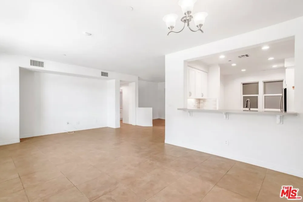 7100 Playa Vista Drive #123 Playa Vista, CA 90094