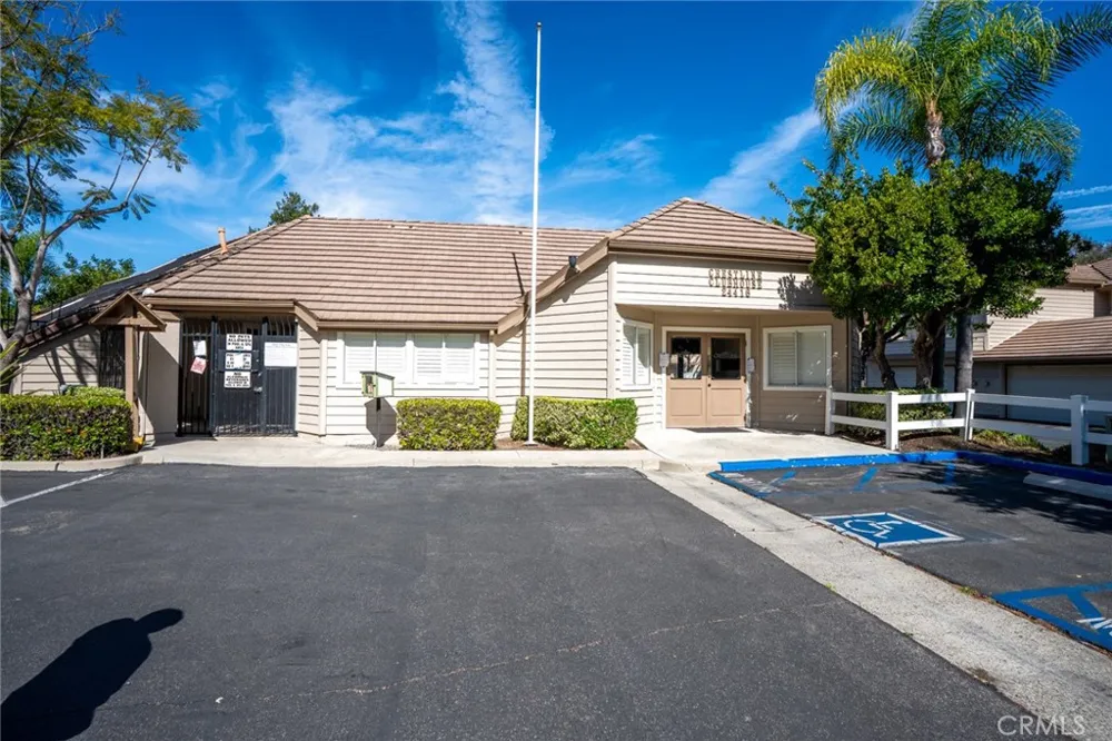 24376 Larchmont Court Laguna Hills, CA 92653