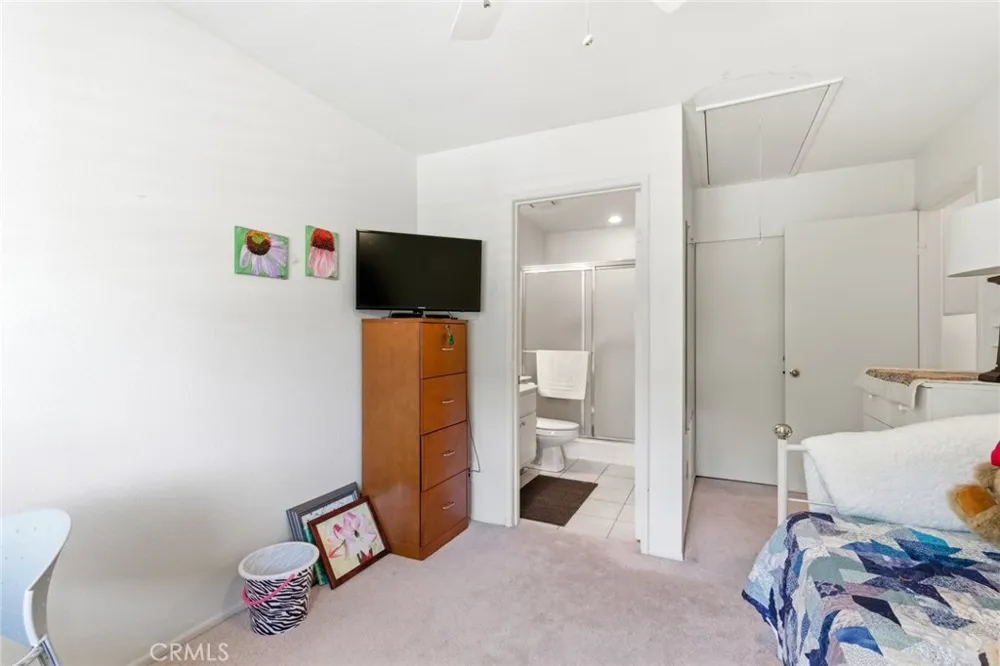 24376 Larchmont Court Laguna Hills, CA 92653