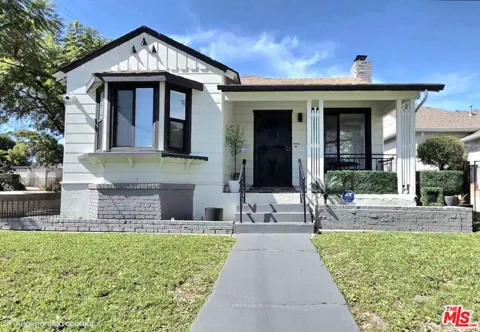 153 Hanford Avenue