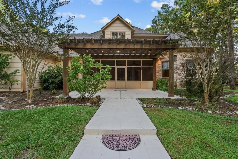 7306 Live Oak Circle Alvin, TX 77511