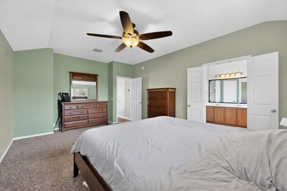 19121 Mangan Way Pflugerville, TX 78660
