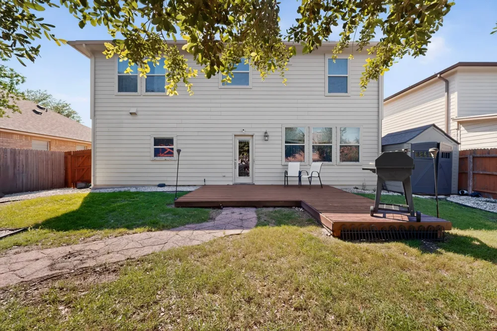 19121 Mangan Way Pflugerville, TX 78660