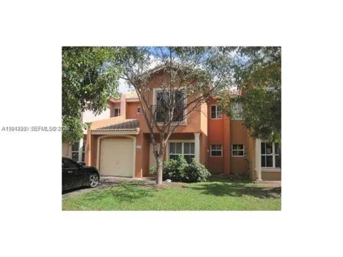 825 SW 6th Pl