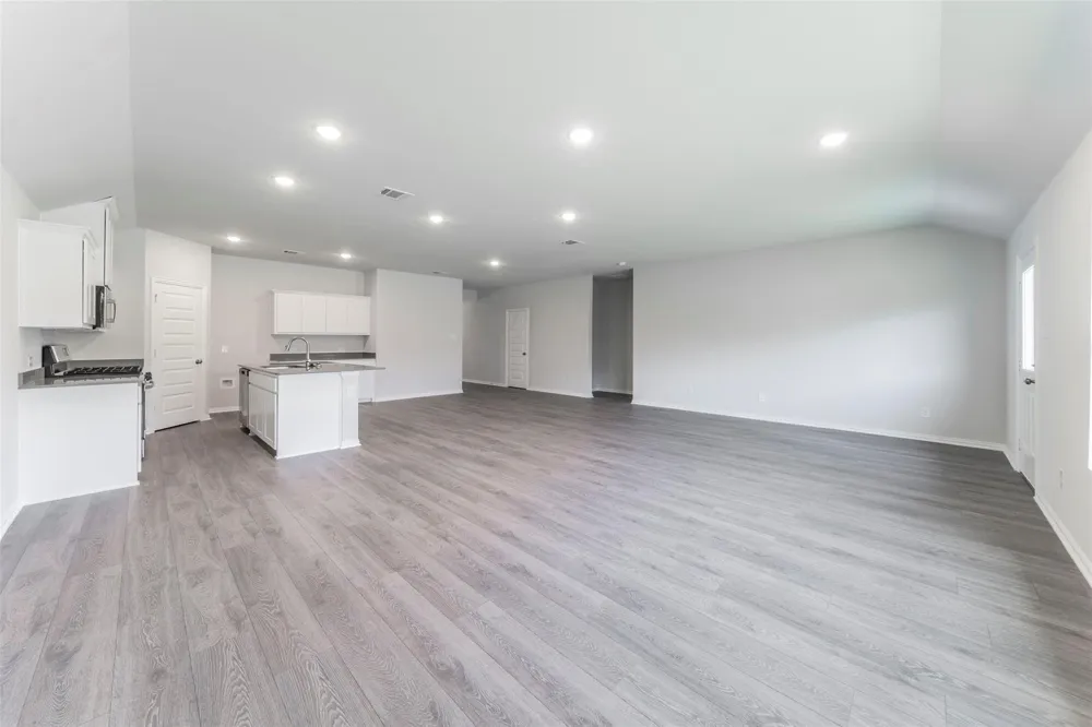 540 Brook View Drive Van Alstyne, TX 75495