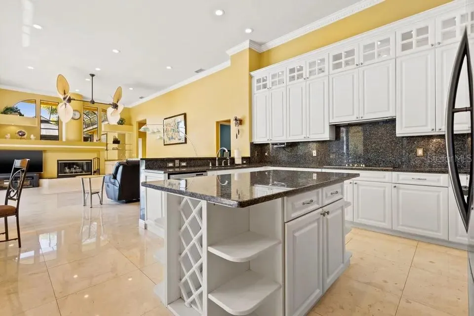 30324 LAURELWOOD LANE Wesley Chapel, FL 33543