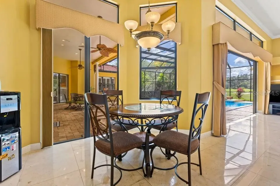 30324 LAURELWOOD LANE Wesley Chapel, FL 33543