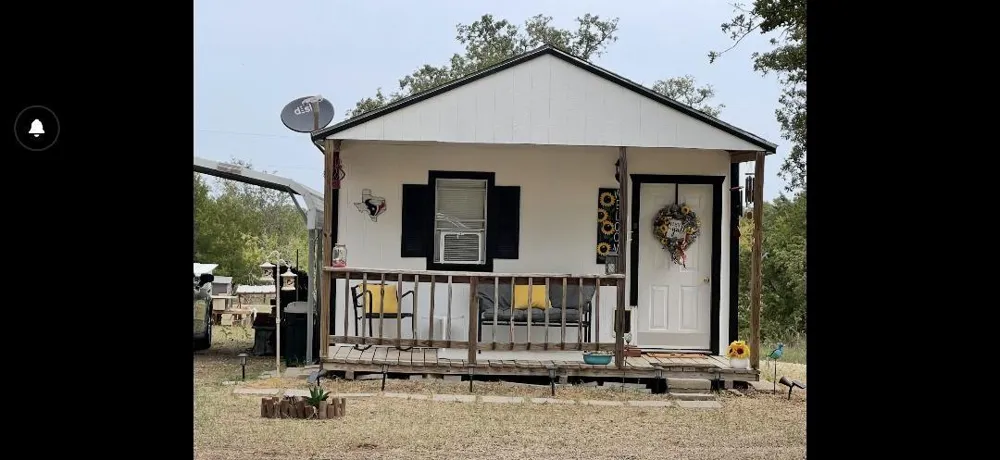 207 Hallas Road Somerville, TX 77879