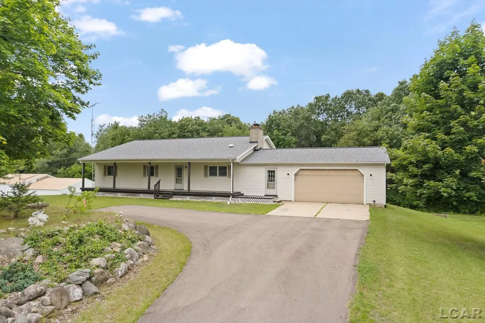 2010 S Kane Road White Oak Township, MI 49285