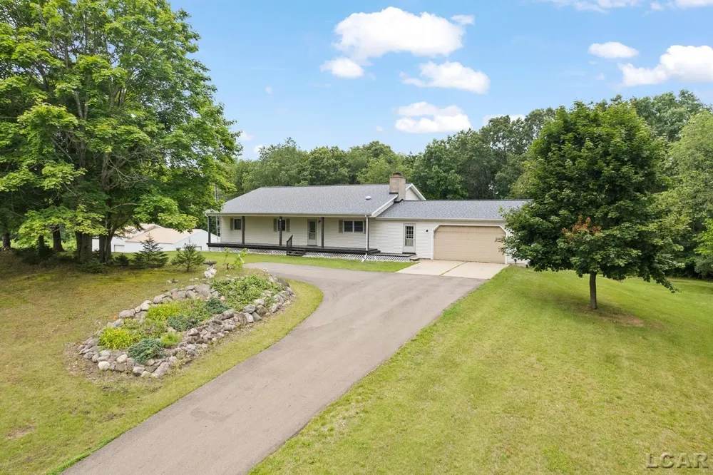 2010 S Kane Road White Oak Township, MI 49285