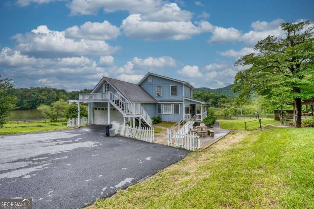 838 Tay Walk WAY Hiawassee, GA 30546
