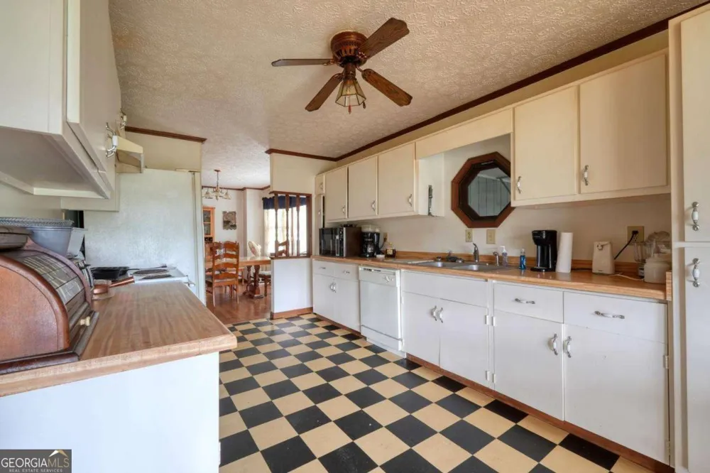 838 Tay Walk WAY Hiawassee, GA 30546