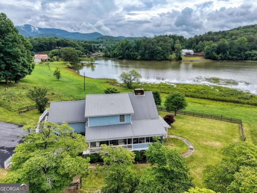 838 Tay Walk WAY Hiawassee, GA 30546
