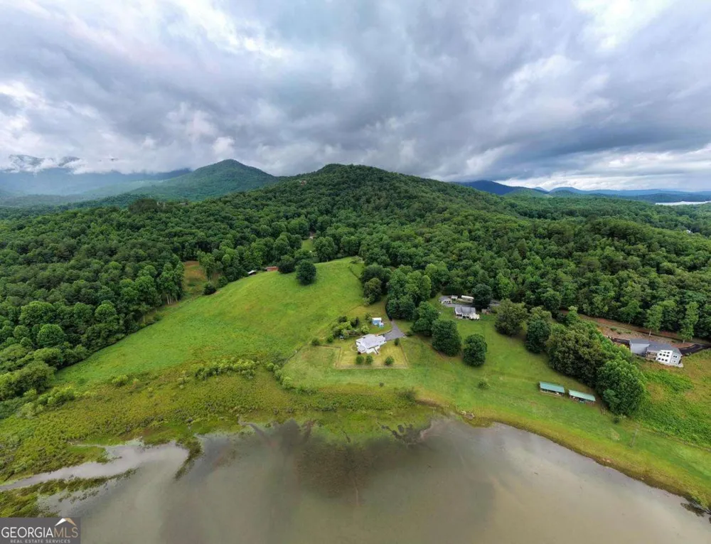 838 Tay Walk WAY Hiawassee, GA 30546